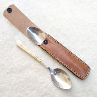 Cuillère médiévale en laiton Century Designs Cuillère en fer en acier viking avec manche en os et bois TT-5204