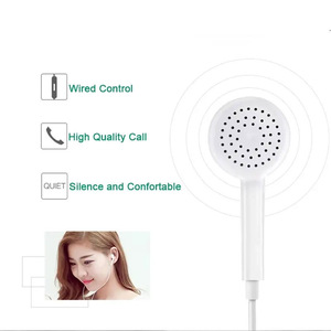 Écouteurs intra-auriculaires originaux avec contrôleur de fil de prise de 3.5mm Envoi d'un cadeau pour <span class=keywords><strong>OPPO</strong></span> R9 R15 <span class=keywords><strong>OPPO</strong></span> Find X F7 F9 <span class=keywords><strong>OPPO</strong></span> R17 - Product Image 2