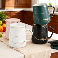 Tasse à café de luxe en porcelaine marbrée avec logo personnalisé, style européen, verres de 400ml à bord doré avec poignée et couvercle
