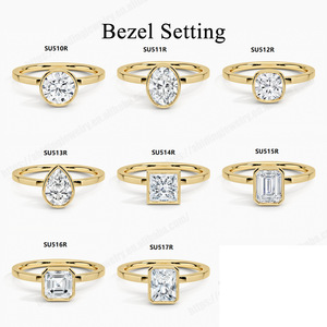 Anillo de Boda Geométrico Chapado en Oro con Engaste de Bisel de 1/2/3 Quilates para Mujer, Lujo Ligero, Moissanita S925, de Capstan Jewelry Factory - Product Image 1