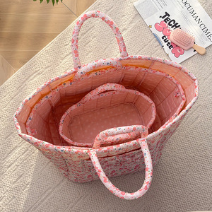 Printed <b>Storage</b> <b>Basket</b> <b>Large</b> Pink Floral Print Handle Multifunctional Clothes Organizer Portable <b>Storage</b> Bag Rectangle Shape - Product Image 4