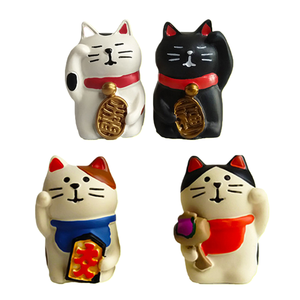 Qingheng giapponese drogheria capodanno regalo ufficio recluta Fu auto in resina artigianale piccoli ornamenti - Product Image 1