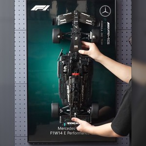 Compatible con Mercedes AMG Fórmula <span class=keywords><strong>1</strong></span>, Coche <span class=keywords><strong>de</strong></span> Carreras <span class=keywords><strong>de</strong></span> Dibujos Animados, Marco <span class=keywords><strong>de</strong></span> Fotos <span class=keywords><strong>de</strong></span> Metal Negro para Pared, Ferrari <span class=keywords><strong>Red</strong></span> <span class=keywords><strong>Bull</strong></span> - Product Image 2