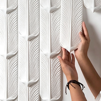 Panneau mural 3D en PU 900*200mm, imperméable, écologique, 3cm, pierre douce effet plume, revêtement mural extérieur/intérieur, haute qualité