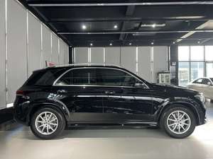 Mercedes-Benz <span class=keywords><strong>GLE</strong></span> <span class=keywords><strong>350</strong></span> <span class=keywords><strong>4MATIC</strong></span> 2022, Estilo Facelift, Auto, Sistema Híbrido Suave <span class=keywords><strong>de</strong></span> 48V, SUV, Techo Panorámico, 4x4, Jiben Auto - Product Image 2