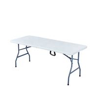 Mobilier de jardin extérieur 6FT X 2.4FT Rectangle blanc plastique HDPE Table pliable pliante pour les événements parites mariage restauration