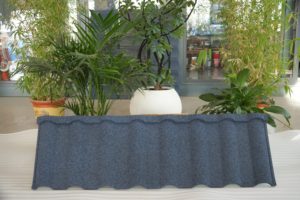 Tuile de toiture métallique moderne anti-rouille avec revêtement <span class=keywords><strong>en</strong></span> pierre pour hôtels, entrepôts et ateliers - Très prisée sur le marché de Lagos, Nigéria - Product Image 4