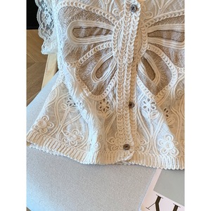 <span class=keywords><strong>Gilet</strong></span> Femme Tricoté Creux à Col en V avec Dentelle et Fleurs Crochétées, Nouvelle Collection Été 2026, Vente en Gros pour Boutiques - Product Image 3