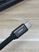 Câble en nylon tressé 2-en-1 Type-C vers Type-C 240W PD à charge rapide avec support de téléphone pliable invisible pour ordinateur – Vente en gros