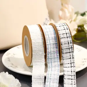 Nuovo Design di lusso Tweed cotone lana nastro scaloppato nastro di imballaggio regalo per san valentino - Product Image 2