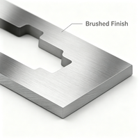 Support de montage en acier inoxydable 304 découpé au laser sur mesure, finition brossée, avec trous de fixation complexes à ouverture centrale pour équipement