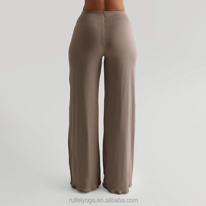 Leggings de yoga évasés à taille haute en polyester et élasthanne avec logo personnalisé en gros, pantalon large pour femmes, pantalon de sport évasé pour le yoga - Product Image 2