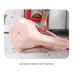 Vente de gros Tabouret moderne extra épais en plastique Chaise de table à manger carrée pour la maison Tabouret haut Banc pour adultes pour le salon - Product Image 3