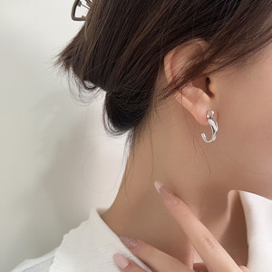 2025 925 boucles d'oreilles crochet incurvé en argent Sterling INS bijoux minimalistes haut de gamme classique mode fête essentielle - Product Image 5