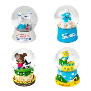 Breloques en résine de boule de neige personnalisées de marque, en verre, <span class=keywords><strong>Film</strong></span> stéréoscopique, dessin animé pour enfants, cadeaux d'anniversaire - Product Image 2