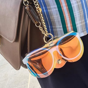Étui de rangement créatif pour lunettes avec sangle, étui de protection pour lunettes de soleil en PVC, pochette portable pour sorties. - Product Image 1