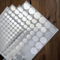 Autocollant adhésif rond transparent imperméable résistant à la chaleur écologique pour produit