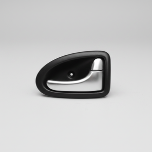 Manija Interior de Apertura de Puerta Derecha Cromada para Renault Clio II-2 8200641126 con 2 Años de Garantía, Fabricada en Turquía - Product Image 2