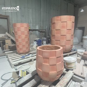 Grand Rustic Texture UHPC Planter Vintage Rural Texture Durable Atmospheric for Farmhouse Estate <strong>Country</strong> <strong>Garden</strong> - Product Image 2