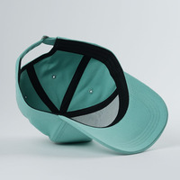 Yukaihe Hoge Kwaliteit 5-Panel Massief Katoenen Stof Geborduurde Sportieve Baseballpet Custom Logo Unisex Gebogen Rand Gecontroleerd Bedrukt