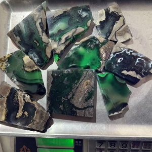 Bán buôn số lượng lớn chất lượng cao tự nhiên chữa bệnh thủ công núi lửa Agate slab UV phản ứng màu xanh lá cây huỳnh quang cho thiền - Product Image 3