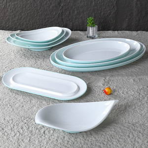 Plateaux de service ovales en mélamine blancs avec bord bleu clair pour hôtel, restaurant, assiettes à poisson vapeur et desserts - Product Image 3