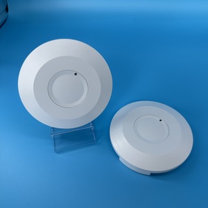<span class=keywords><strong>5.8Ghz</strong></span> Hoge Vermogensbelasting Dip Radar-Inductieschakelaar Ultradunne Ufo Plafond Open Gemonteerde Microgolfsensor