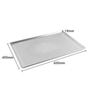 Plateaux de cuisson 400x600mm, plateau plat commercial pour aliments, <span class=keywords><strong>plaque</strong></span> à pâtisserie en aluminium perforé, moule à pain, plateaux perforés - Product Image 1