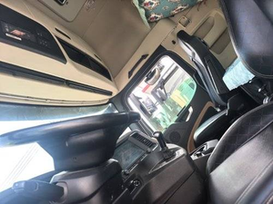 Used Shacman Delong X6000 6x4 Tractor Truck Second Hand Heavy Duty Truck Head - Product Image 3