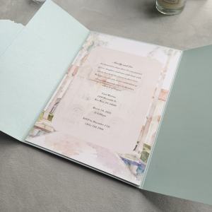 Tarjeta de Invitación de Boda de Terciopelo Azul Cielo, Diseño de Doble Puerta, Monograma Personalizado en Lámina Dorada, Juego de Invitaciones de Boda con Sobre, Estilo Moderno - Product Image 4