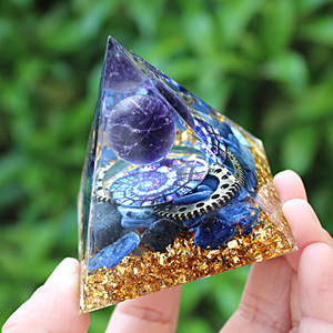 <b>Crystal</b> <b>Chip</b> Pyramid Resin Epoxy Craft Desktop Ornament Home Decoration Lotus Gear Pattern - Product Image 3