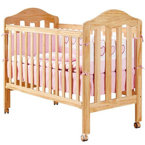 Cuna de madera de haya con dosel y ruedas para niños, diseño tradicional, tamaño personalizable - Product Image 3