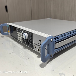 Thử nghiệm và phân tích cụ r & S rohde và Schwarz sma100b <span class=keywords><strong>RF</strong></span> và máy phát tín hiệu vi sóng Dải tần số 8 KHz đến 6Ghz - Product Image 2