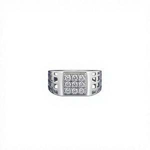 Anillo de Plata de Ley 925 con Circonitas Cúbicas, Diseño Geométrico con Engaste Pavé, Estilo Clásico, Joyería Unisex para Bodas - Product Image 1