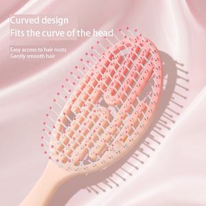 Nouvelle brosse à os creuse incurvée 5 pièces avec des <span class=keywords><strong>cheveux</strong></span> moelleux lisse les frisottis s'adapte confortablement à la main pour hommes femmes enfants de tous types de <span class=keywords><strong>cheveux</strong></span> - Product Image 3