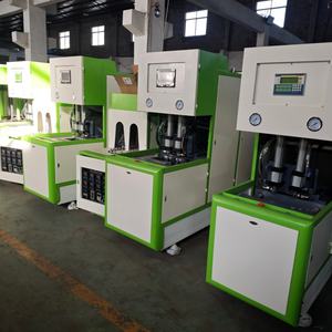 מכונת ניפוח בקבוקי סודה 750 מ\\\"ל ו-1 ליטר, חצי אוטומטית, מבוקרת PLC, בעלת 2 תאים, לייצור בקבוקי PET למשקאות מוגזים, רב מכר לייצוא - Product Image 2