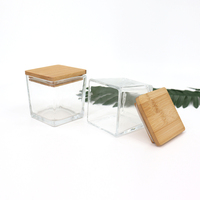 Pot à bougie carré vide clair givré de luxe personnalisé de 9oz bocaux en verre transparent de 8 oz avec couvercles en bambou pour la fabrication de bougies