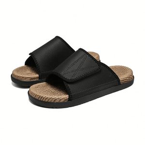 Claquettes d'été légères pour hommes, respirantes, avec amorti en EVA, à bout ouvert et semelle plateforme, pour la mode hivernale - Product Image 2
