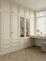 Dressing en MDF style pastoral avec thermofoil, dressing encastré sur mesure avec îlot de dressing et vitrines en verre