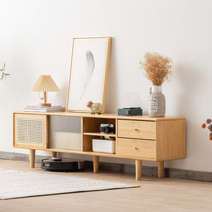 Meuble TV de style japonais 140 cm, design minimaliste, meuble de rangement pour salon avec portes en rotin et en verre - Product Image 1
