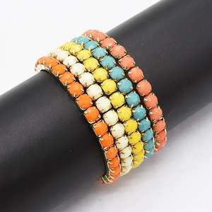 金メッキマルチストランド樹脂石カラフル宝石用原石ストレッチブレスレットセット金卸売5ピース/セット - Product Image 6