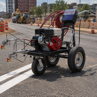 Machine de marquage routier à pulvérisation à froid haute efficacité 5,5 CV, simple/double pistolet, pour parkings et routes