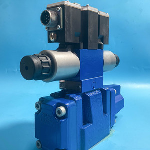 R900751839 4WRZE10W8-50-7X/6EG24N9EK31/F1D3M วาล์วควบคุมทิศทางแบบสัดส่วนพร้อมระบบ OBE NG10 ไฮดรอลิกแบบควบคุมด้วยนักบิน - Product Image 2