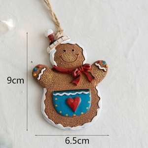 Décorations de Noël en résine peintes à la main, bonhomme en pain d'épices, décorations vertes citron, petites boules et décorations d'arbre - Product Image 3