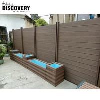 Écrans de confidentialité modernes 180x180 WPC Composite pour jardin extérieur Panneau de clôture de 6 pieds Planches de portail Service de modélisation 3D inclus
