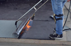 Membranes d'étanchéité en bitume Membrane d'étanchéité pour toiture Membrane en bitume <span class=keywords><strong>SBS</strong></span> Matériaux <span class=keywords><strong>de</strong></span> construction - Product Image 4