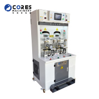 Machine de façonnage des embouts de chaussures à double refroidissement, double chauffage et double station