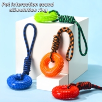 Jouet d'entraînement interactif pour chien, durable et résistant aux morsures, qui nettoie les dents et est portable avec une corde attachée