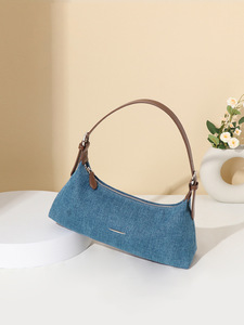 Sac fourre-tout en toile denim grande capacité pour <span class=keywords><strong>femme</strong></span> 2026 - Nouveau modèle avec fermoir magnétique en polyester, porté épaule ou sous le bras, idéal pour l'université - Product Image 2