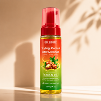 Mousse Coiffante Éclat Style Marocain à l'Huile d'Argan : Crée des Boucles Douces, Définit les Frisotis, Apporte une Brillance Exotique – Mousse Capillaire Naturelle